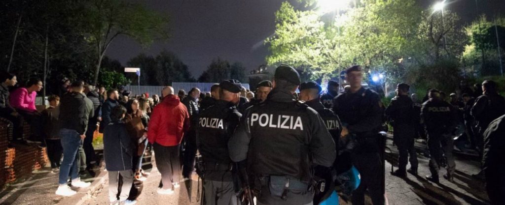 Proteste Torre Maura Per I Rom Roma Sincendia Intervista A Dijana