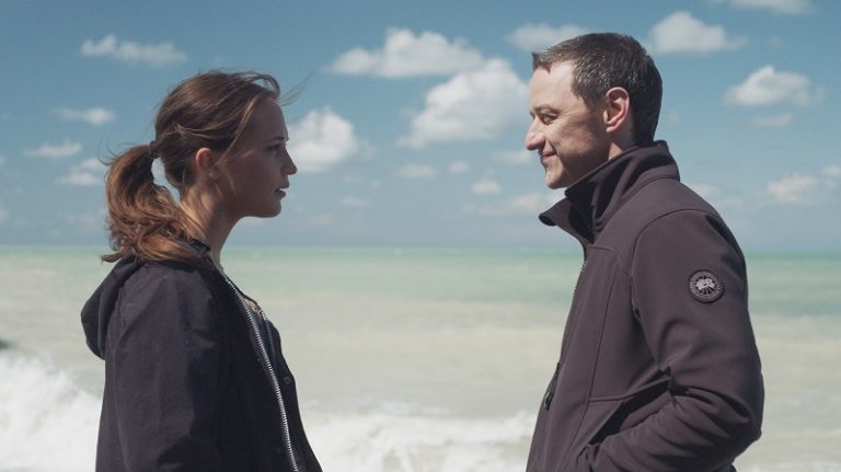 “Submergence”, dal 22 agosto un diverso Wim Wenders